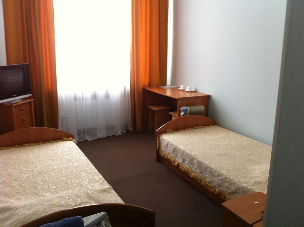 Hotel Nika Smolensk Habitación foto